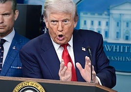 Trump revela que Zelenski no está invitado a su reunión con Putin