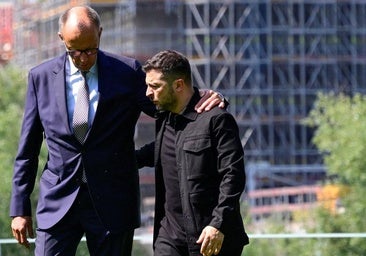 Zelenski se reúne con Merz en Berlín para preparar la reunión virtual de líderes europeos con Trump