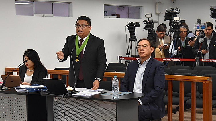 Perú encarcela por corrupción a Martín Vizcarra y suma ya cuatro expresidentes en prisión al mismo tiempo