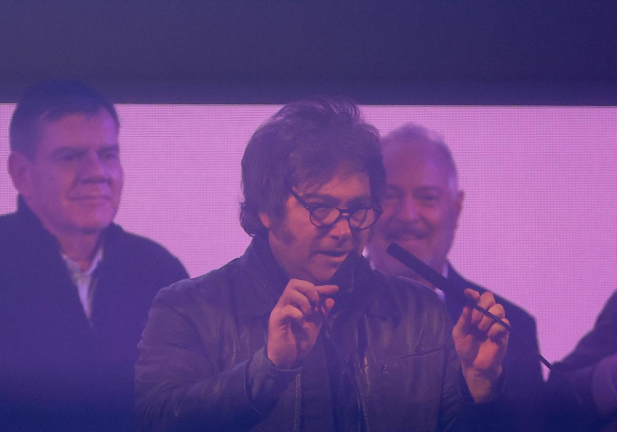 Milei sale a la conquista de votos en la provincia de Buenos Aires y llama a «devorar el kirchnerismo»