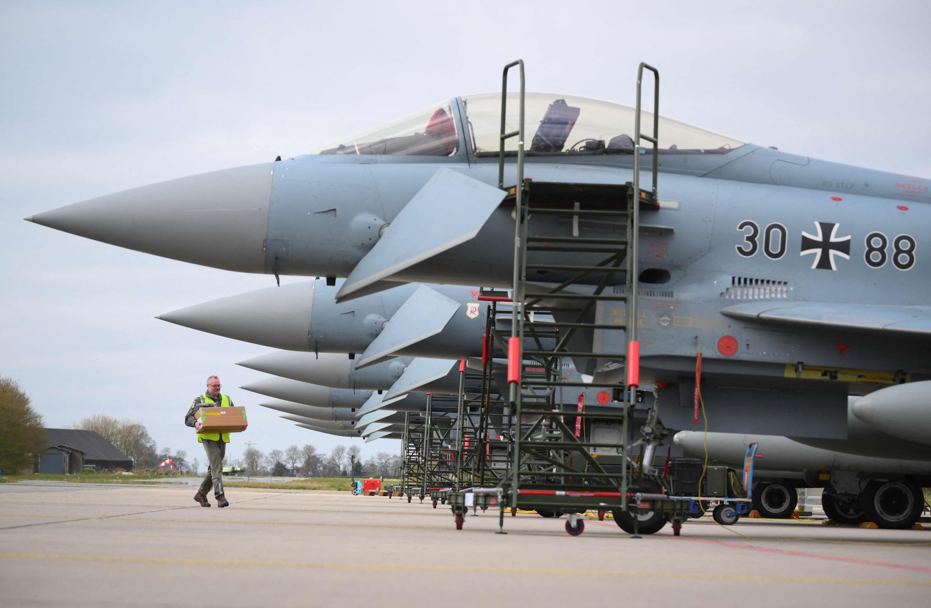 Alta tensión en el flanco oriental de la OTAN por provocaciones rusas