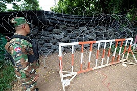 Camboya urge a Tailandia a poner en libertad a 18 militares capturados en la frontera