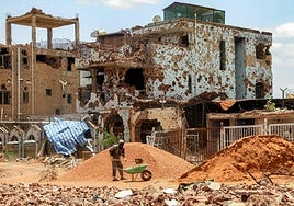 Regresar al epicentro de la violencia en Sudán para no morir de hambre en un campamento de refugiados