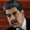 Maduro hace un llamamiento y ofrece armas a civiles en respuesta a la ofensiva militar de EE.UU.