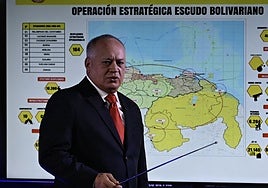 El chavismo anuncia el envío de 15.000 militares a la frontera con Colombia