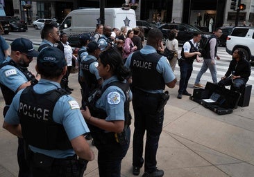 Chicago se prepara para recibir redadas masivas inminentes contra inmigrantes, como ocurrió en Los Ángeles