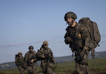 Los países europeos se plantean recuperar el servicio militar ante la amenaza rusa