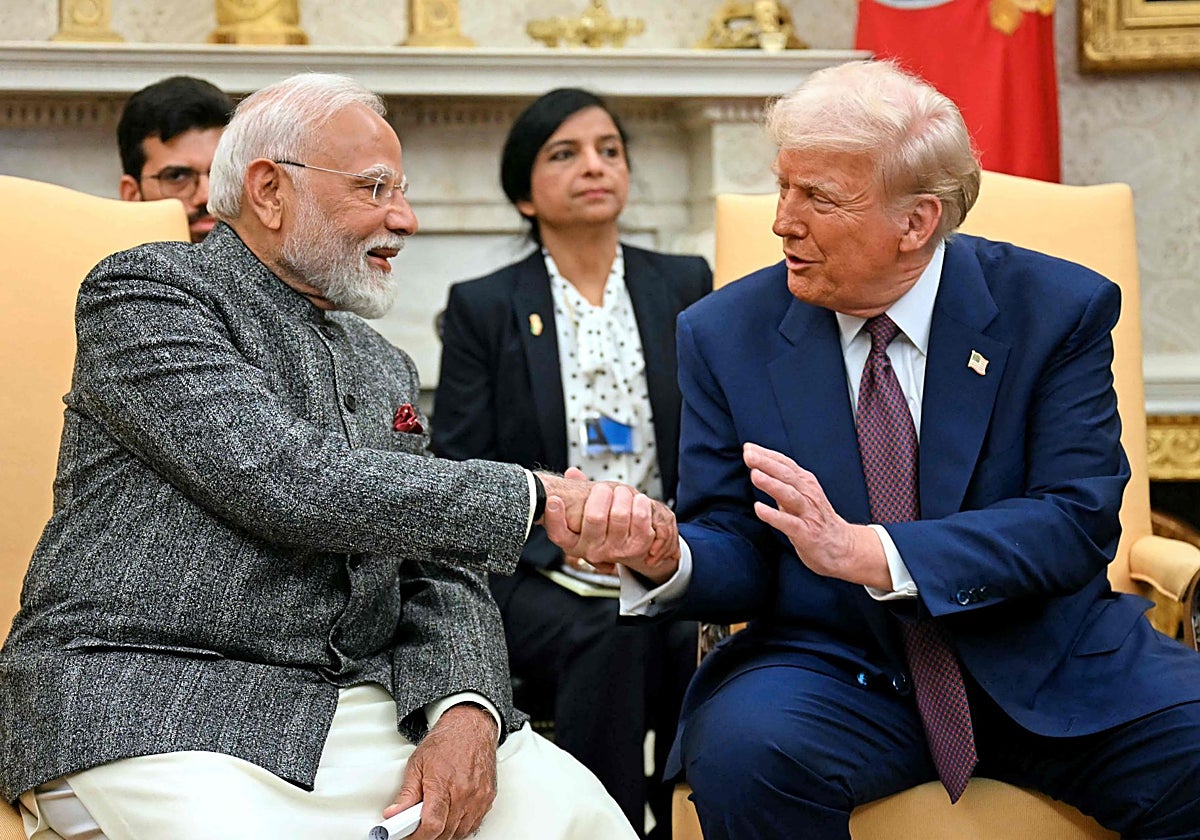«Lo que poca gente entiende es que hacemos muy poco negocio con India, pero ellos hacen mucho negocio con nosotros», subraya Trump