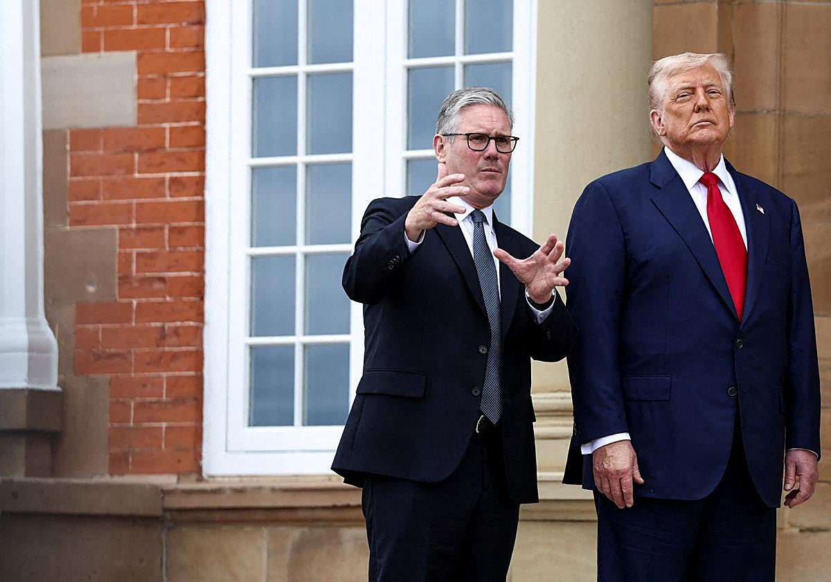 Trump ya estuvo en julio en Escocia, donde recibió al primer ministro Starmer en su club de golf