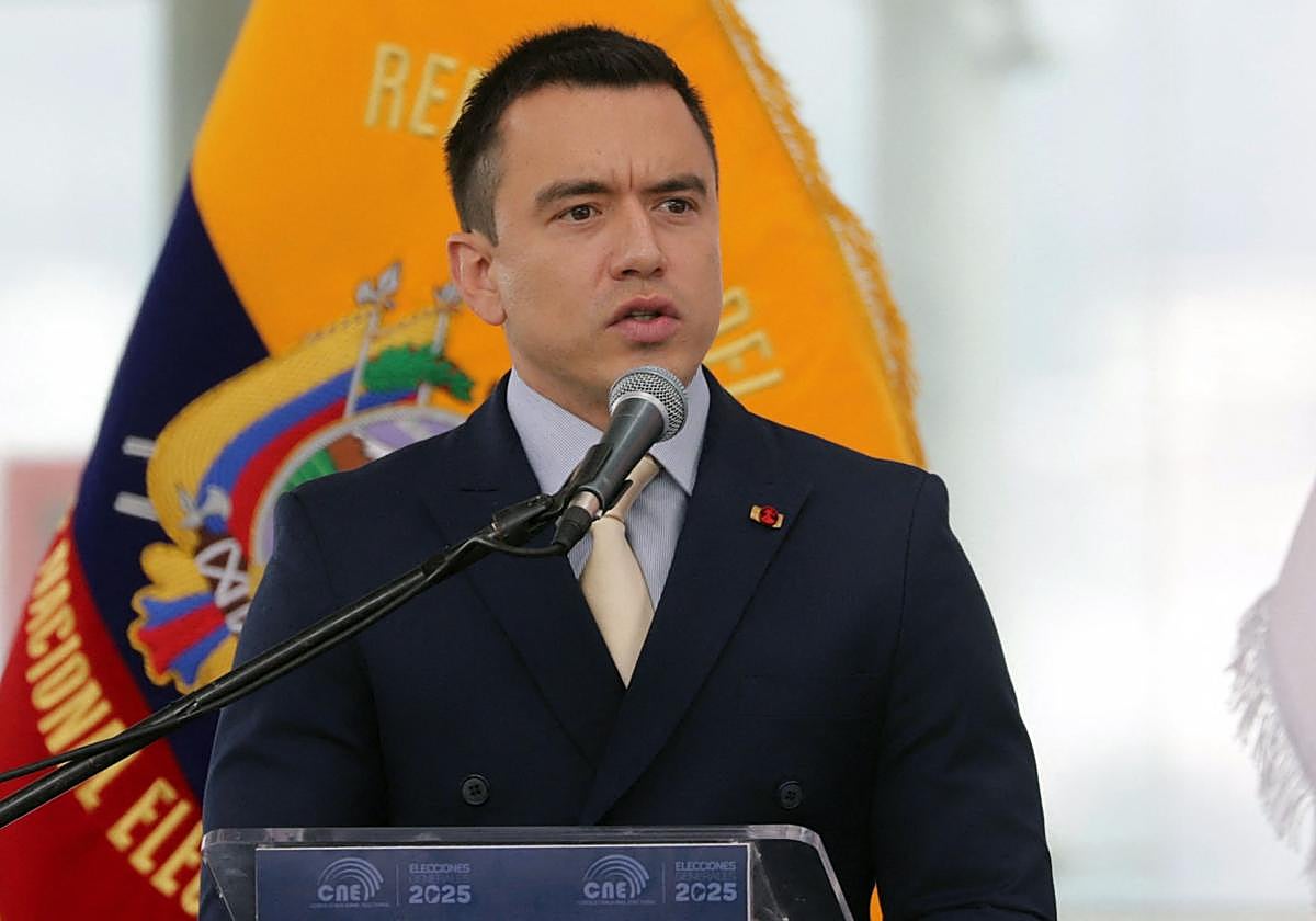 El presidente de Ecuador, Daniel Noboa, pronuncia un discurso tras recibir las credenciales del Consejo Nacional Electoral (CNE)