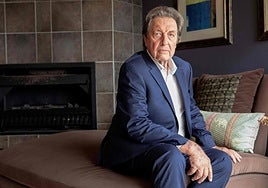 El padre de Elon Musk, acusado de abuso sexual infantil a cinco de sus hijos e hijastros