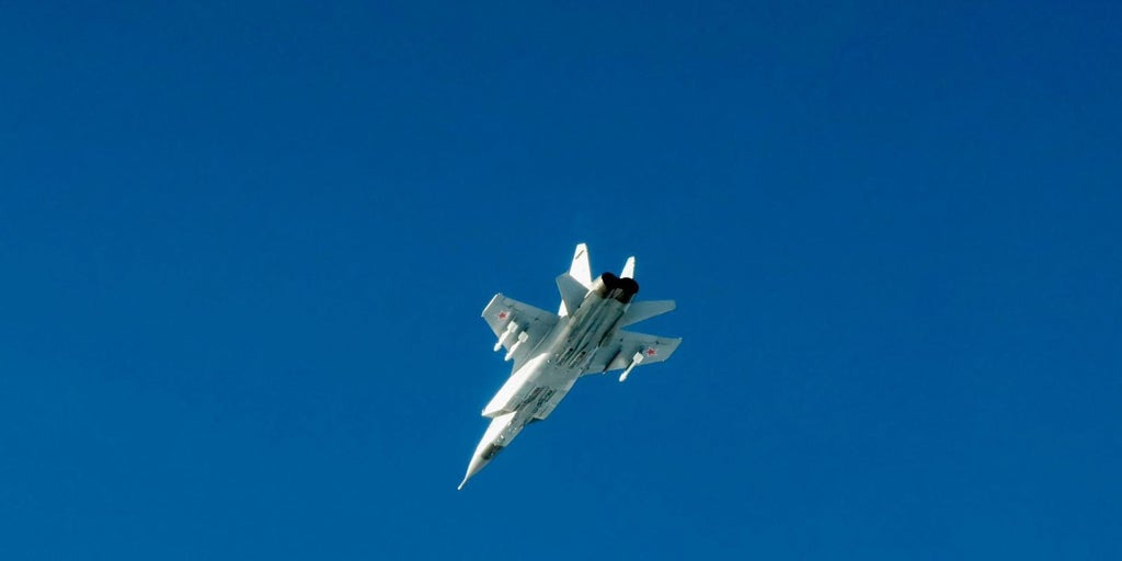 La OTAN advierte a Rusia que reaccionará «con contundencia» ante cualquier acción hostil