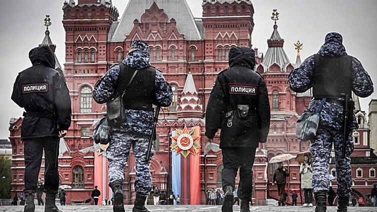 «La democracia es imperfecta por naturaleza, pero necesaria»: el reto de Occidente ante las dictatocracias