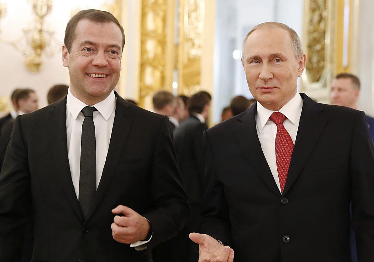 El vicepresidente del Consejo de Seguridad ruso, Dimitri Medvedev, y el presidente ruso, Vladímir Putin.