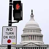 EE.UU. se precipita a una clausura del Gobierno federal