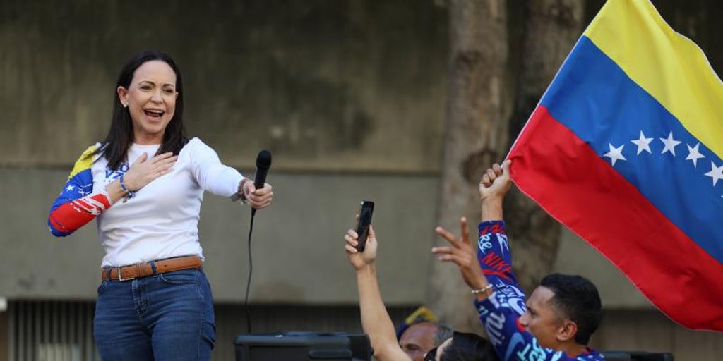 El Nobel de la Paz a María Corina Machado, recibido con alegría y «orgullo» por su «valiente» lucha por la libertad en Venezuela