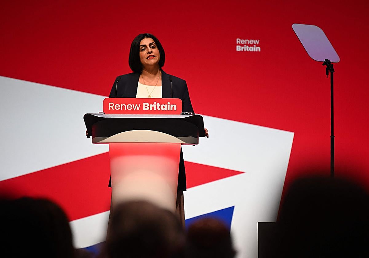 La ministra del Interior, Shabana Mahmood, ha declarado que «el público espera, con razón, que su Gobierno pueda determinar quién entra en su país y quién debe abandonarlo»