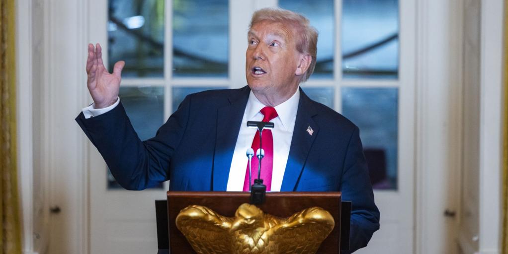 De Nueva York a Chicago, Trump aprovecha el cierre gubernamental para castigar a distritos demócratas