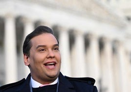 Santos, en una imagen de 2023 frente al Capitolio