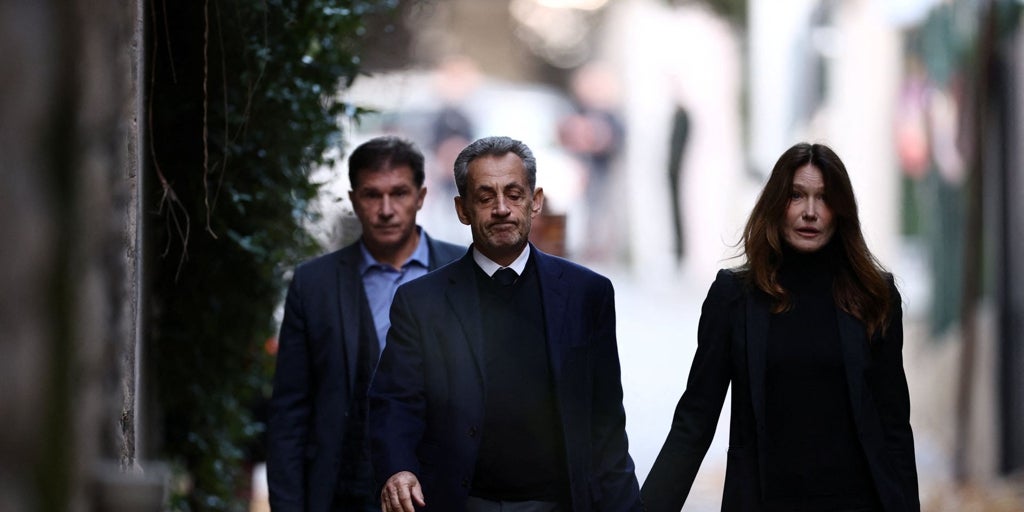 El expresidente francés Sarkozy entra en prisión por financiarse con dinero de Gadafi