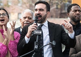 Del supermercado público al impuesto para ricos: las propuestas del musulmán izquierdista Zohran Mamdani para ganar la alcaldía a Nueva York