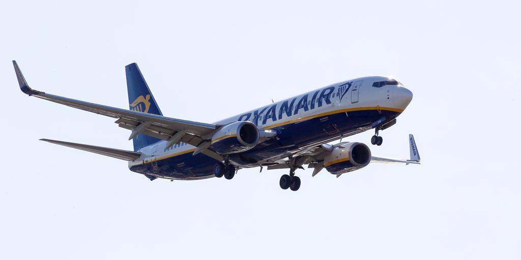 Reabren los aeropuertos belgas de Bruselas y Lieja tras cerrar más de una hora por el avistamiento de drones