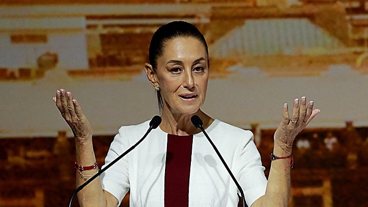 Perú declara persona 'non grata' a Sheinbaum y México rechaza la medida por «planteamientos falsos»