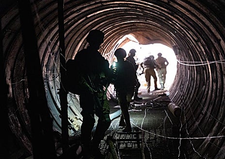 Imagen secundaria 1 - Al menos 200 milicianos de Hamás, atrapados en sus túneles bajo control de Israel
