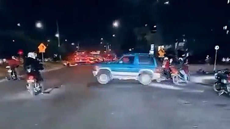 Matan a golpes en Bogotá a un conductor ebrio que atropelló a varios motociclistas