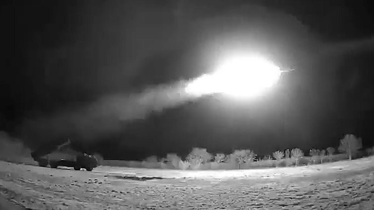 Ucrania lanza su misil de largo alcance Neptuno contra un puerto ruso en respuesta al bombardeo masivo sobre Kiev