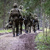 El servicio militar voluntario, el iceberg del rearme total de Bélgica