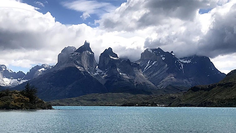 Mueren cinco turistas extranjeros escalando la Patagonia chilena por una tormenta de nieve