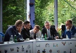 Alemania, Francia y Reino Unido trabajan con Zelenski en un plan de paz alternativo