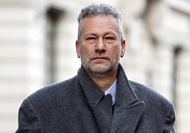 Condenado un exeurodiputado británico a más de 10 años de cárcel por aceptar sobornos de Rusia