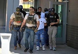 Trump prohíbe la entrada de inmigrantes del tercer mundo a Estados Unidos