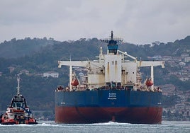 Ucrania ataca con drones navales dos petroleros de la 'flota fantasma' rusa en el mar Negro
