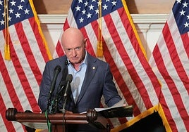 Trump y Hegseth se distancian de la operación militar que remató a dos supervivientes de una narcolancha