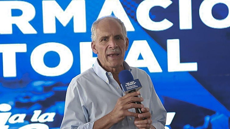 Empate técnico en Honduras entre Asfura, candidato apoyado por Trump, y Nasralla, presentador de televisión