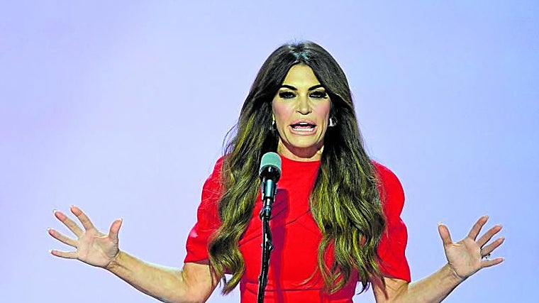 Kimberly Guilfoyle, the US ambassador to Greece, was a friend of Donald Trump Jr.