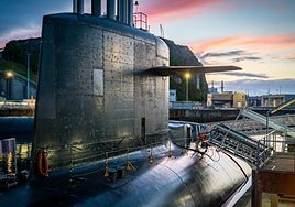 Militares franceses disparan contra varios drones que sobrevolaban una base de submarinos nucleares en Bretaña