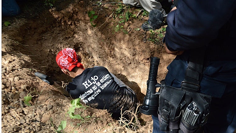 Miembros del grupo de Los Otros Desaparecidos de Iguala, en Guerrero ( México )