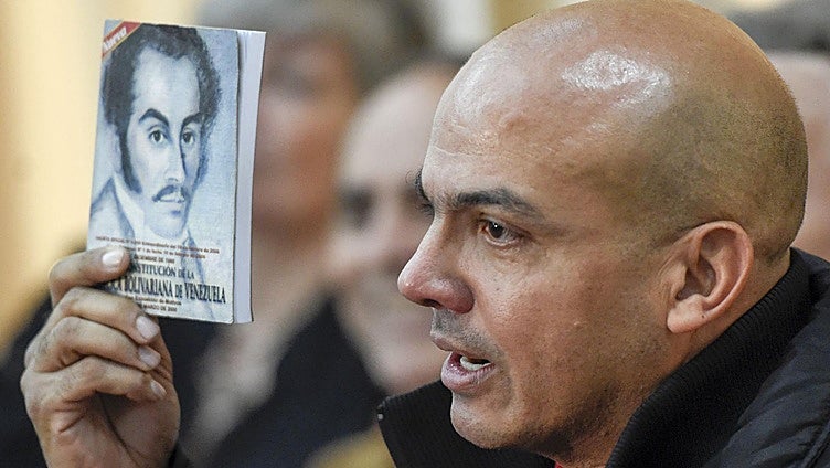 El general chavista preso en EE.UU. delata a Delcy como el verdadero poder del chavismo