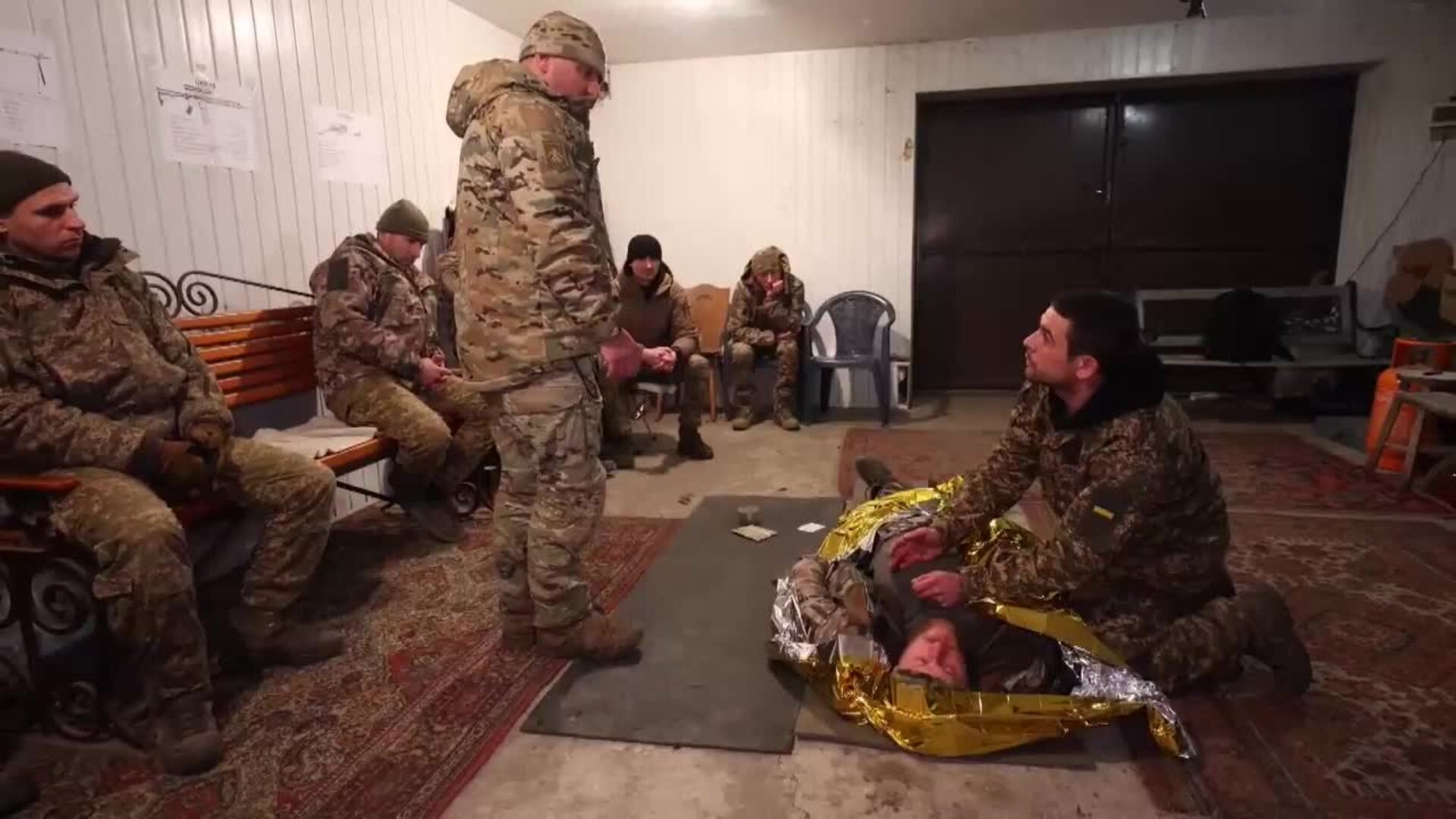 Entrenamiento médico de la 13ª Brigada &quot;Khartia&quot; en Járkov