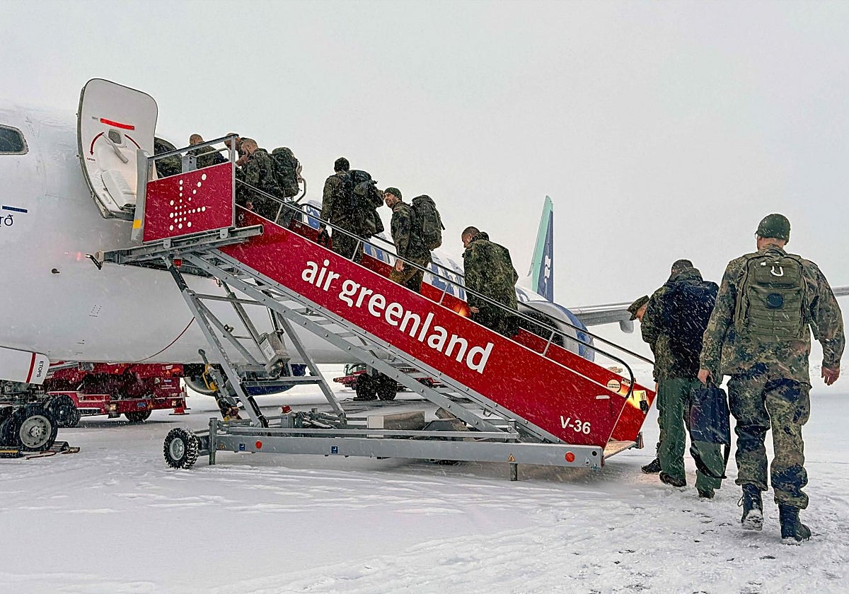Las tropas alemanas que llegaron el jueves a Groenlandia se marcharon el domingo