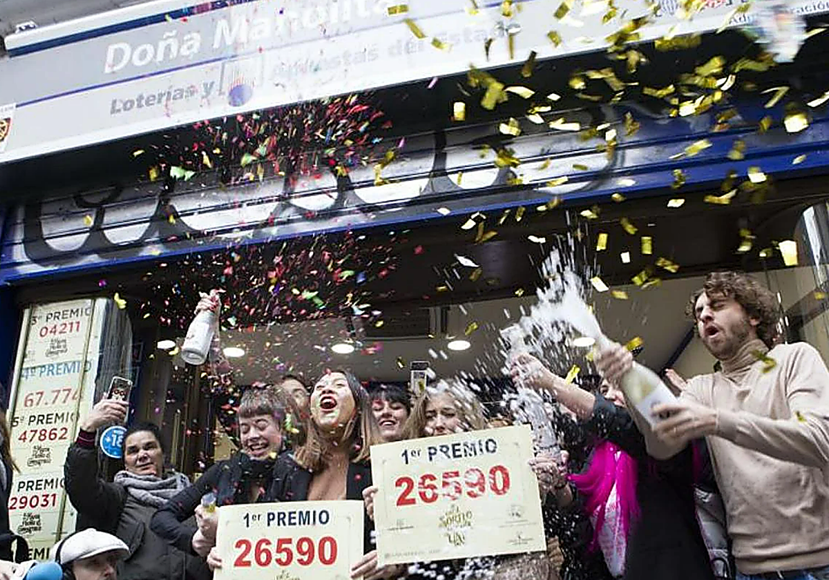 Estos son todos los Gordo que ha repartido Doña Manolita, la mítica administración de lotería de Madrid