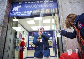 Comprobar Lotería Navidad 2024, en directo: consulta aquí el Gordo y si tu número tiene algún premio