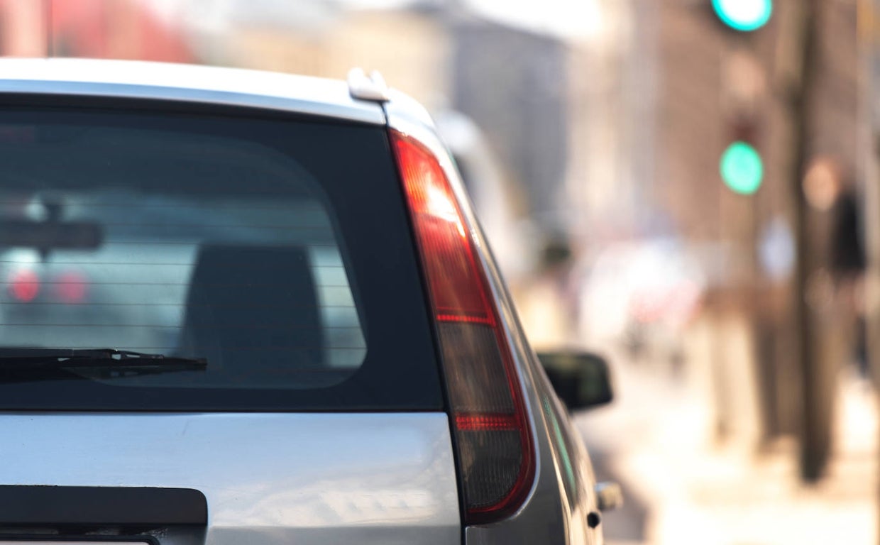 Las luces del coche garantizan la visibilidad