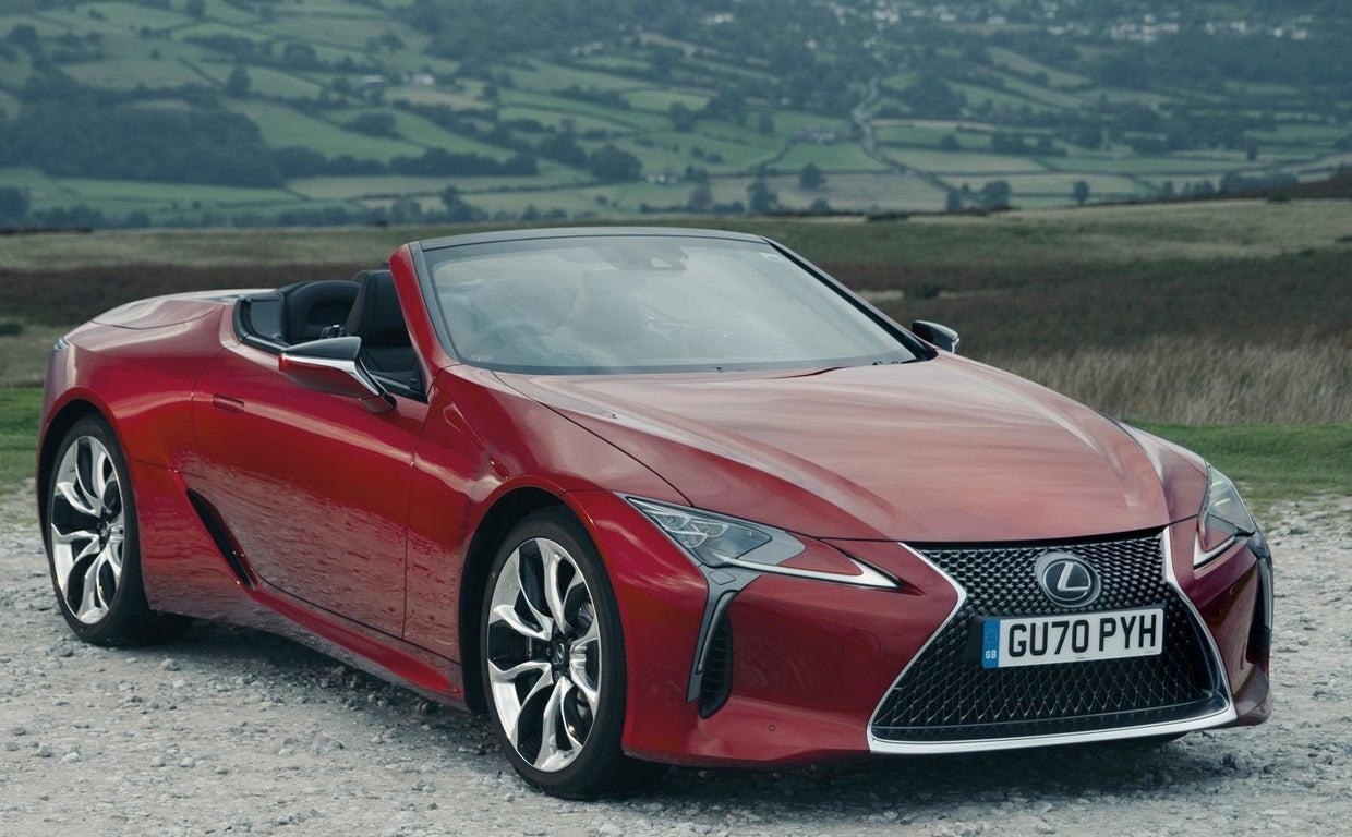 El verano es una buena oportunidad para alquilar un descapotable