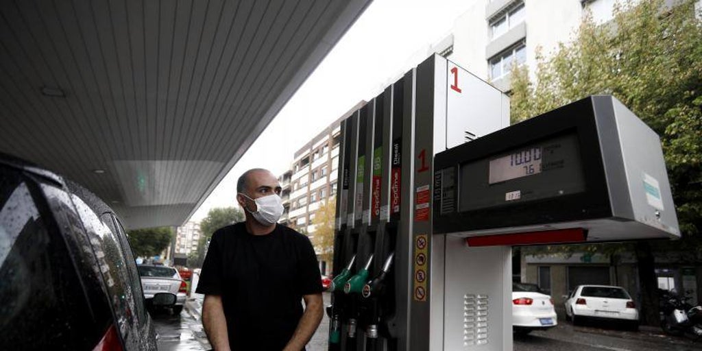 Spanish drivers leave 5.4% of their annual salary on fuel