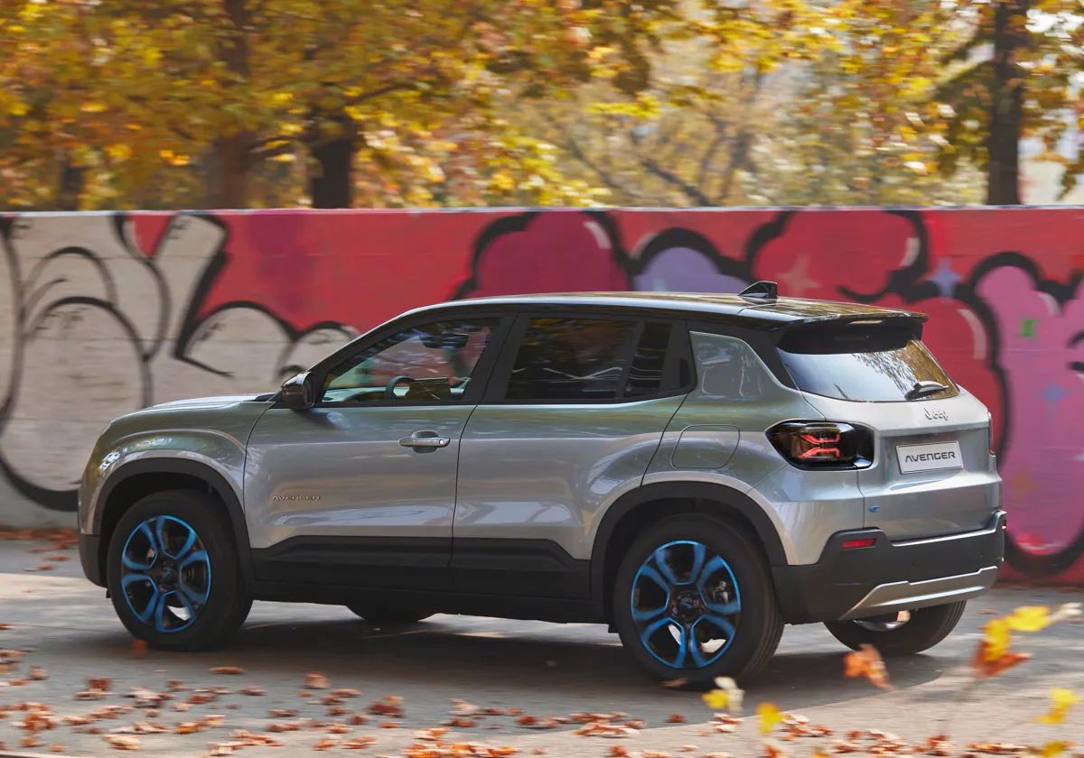 Probamos el Jeep Avenger: el coche con el que Jeep se hace eléctrica para  llegar a los millennial sin renunciar a su ADN